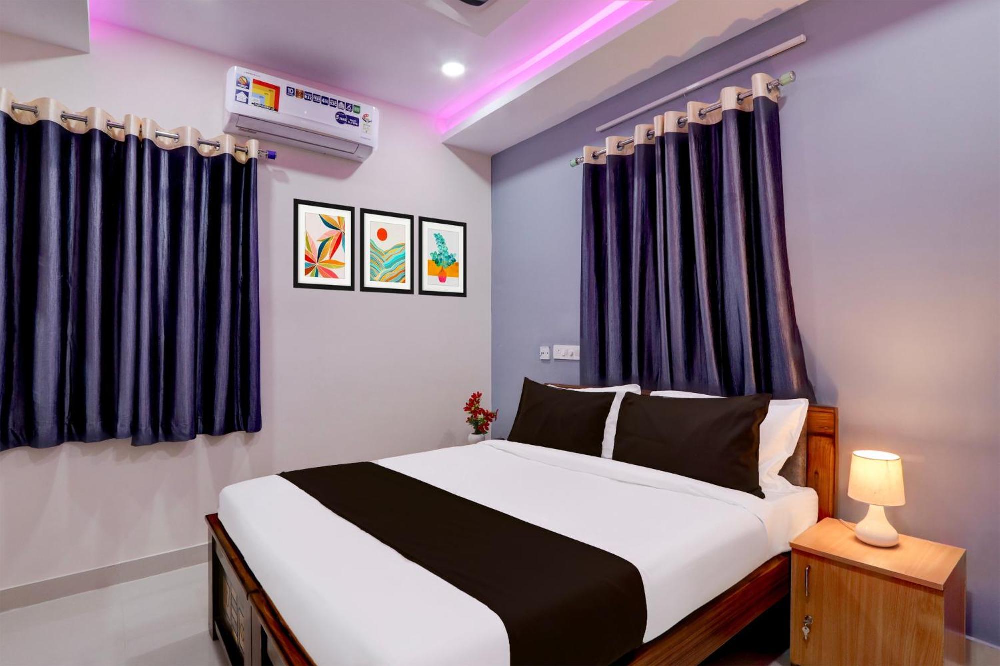 Super Townhouse Nanak Ram Guda Near Waverock Sez Hyderabad Eksteriør billede